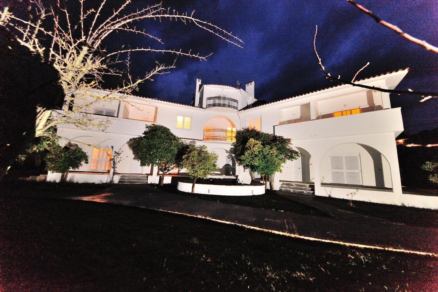 Villa Jeanna Troulos Exteriör bild